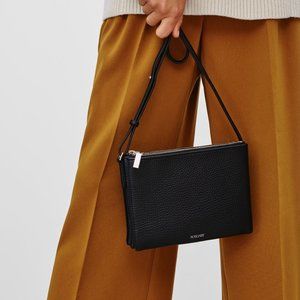 Auxiliary ROMEYN CROSS BODY BAG (Aritzia)